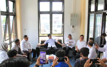 Bupati Parimo Tinjau Kondisi Asrama Mahasiswa, WiFi dan CCTV Jadi Perhatian