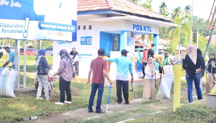 Ciptakan Lingkungan Bersih Dan Asri, Pemkab Parigi Moutong Gelar Kerja Bakti Serentak