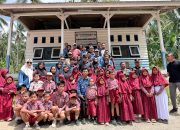 Kunjungi Desa Bainaa Barat, Bupati Fokus Benahi Pendidikan dan Infrastruktur Dasar