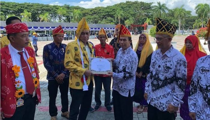 Pengabdian Guru di Pelosok Diapresiasi, Pemkab Parimo Dorong Pemerataan Pendidikan