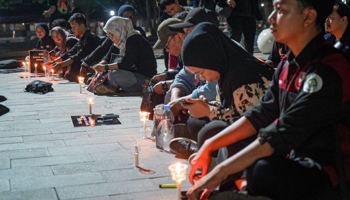 Jurnalis Palu Doa Bersama untuk Lima Pewarta yang Hilang di Selat Sunda